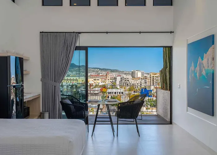 605 Tower Downtown Cabo Apartamento