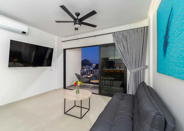 605 Tower Downtown Cabo Apartamento *